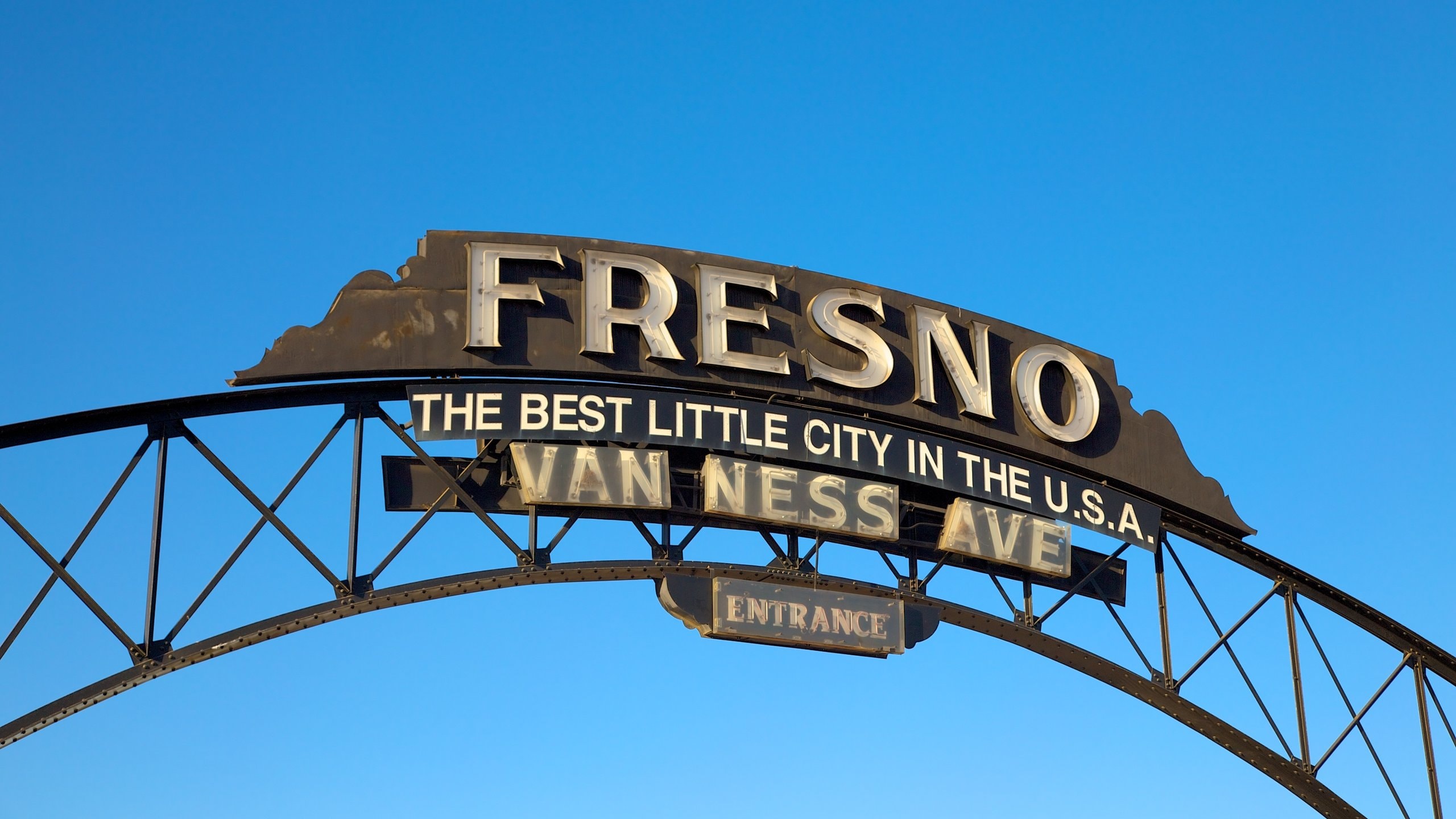 How a Fresno Car Accident Law Firm Builds Your Case